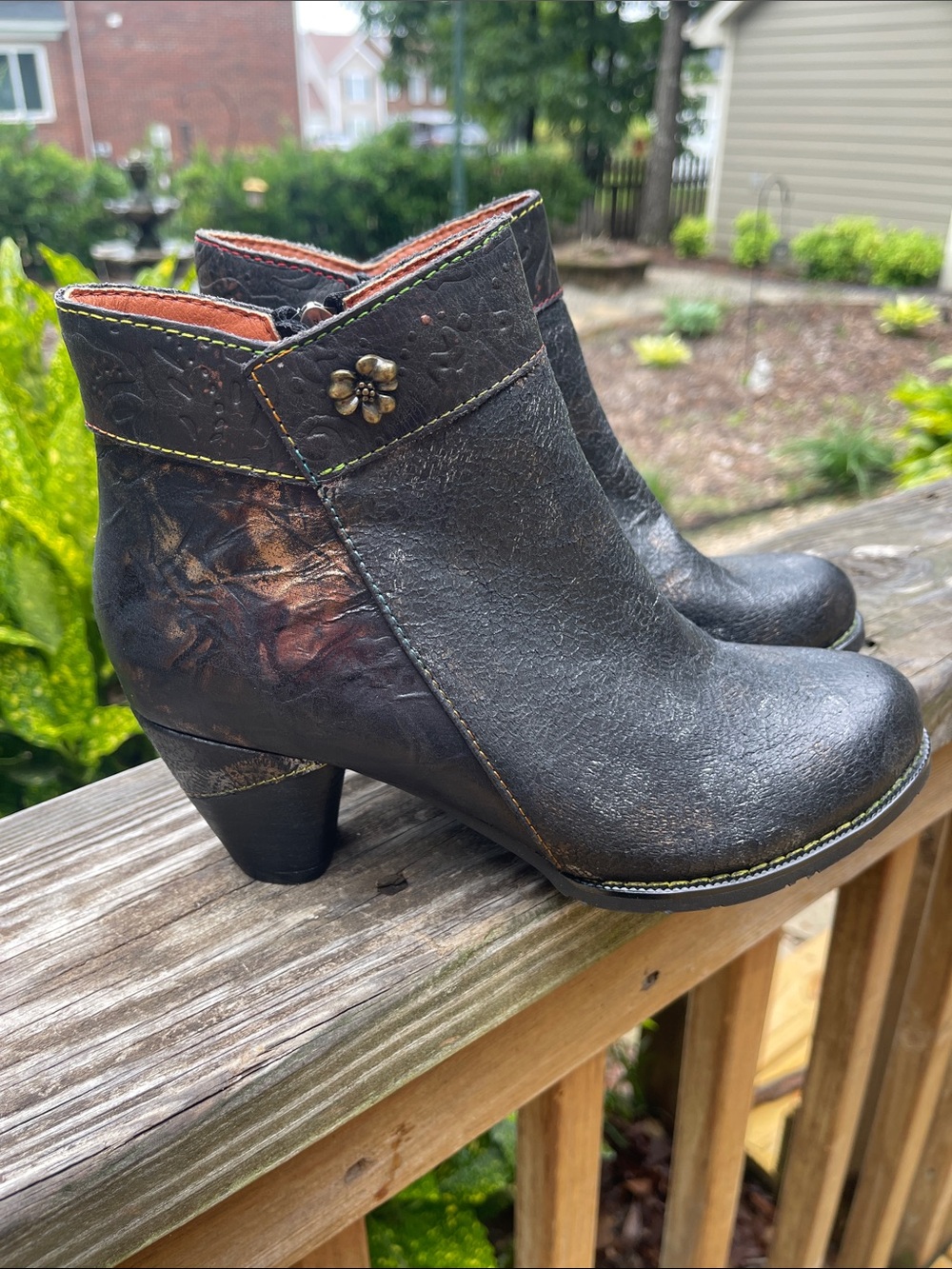 L’Artiste Spring Step “Bestlove” Leather Booties – Size 6-new
